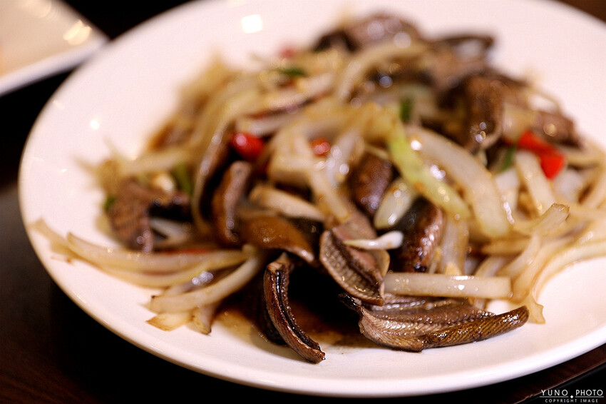 台南市安平區浮誇古早味龍蝦三明治！視覺與味覺都大飽口福 新鮮現撈活海產 超人氣台南海鮮餐廳/桌菜酒席/家庭聚餐｜海鮮