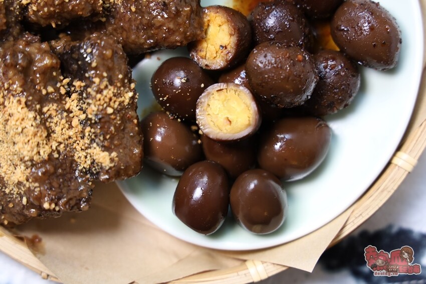 【台南美食】承樑老-梁記黑糖滷味！隱藏在美髮店二樓的神祕滷味，竟然以半舒肥製作 - 熱血玩台南。跳躍新世界