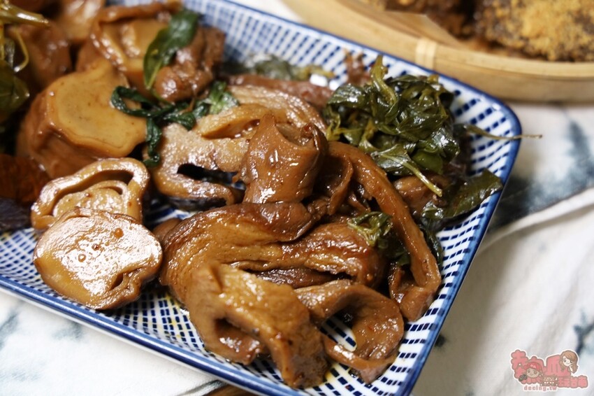 【台南美食】承樑老-梁記黑糖滷味！隱藏在美髮店二樓的神祕滷味，竟然以半舒肥製作 - 熱血玩台南。跳躍新世界