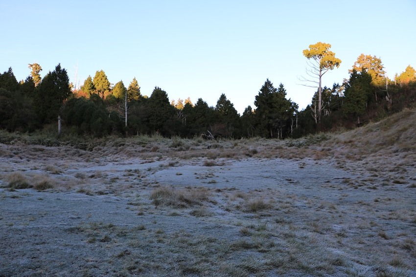 登山露營。宜蘭加羅湖 兩天兩夜登山體驗，我人生第一座中級山秘境 x 奧丁丁在地體驗