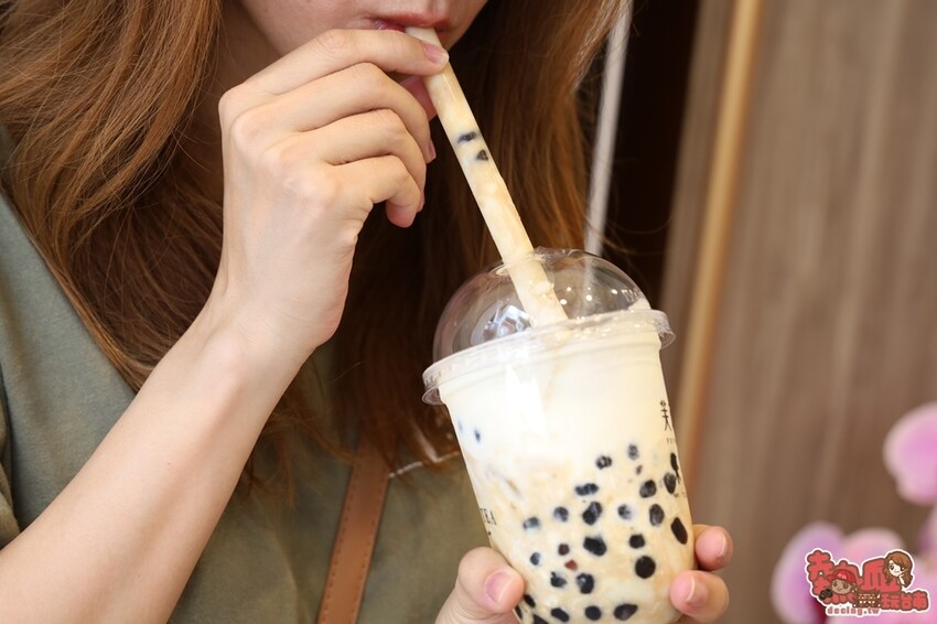 【台南飲料】芙奇茶苑！高雄超夯飲料店插旗台南，飲料加入豆乳豆花非常少見啊~ - 熱血玩台南。跳躍新世界
