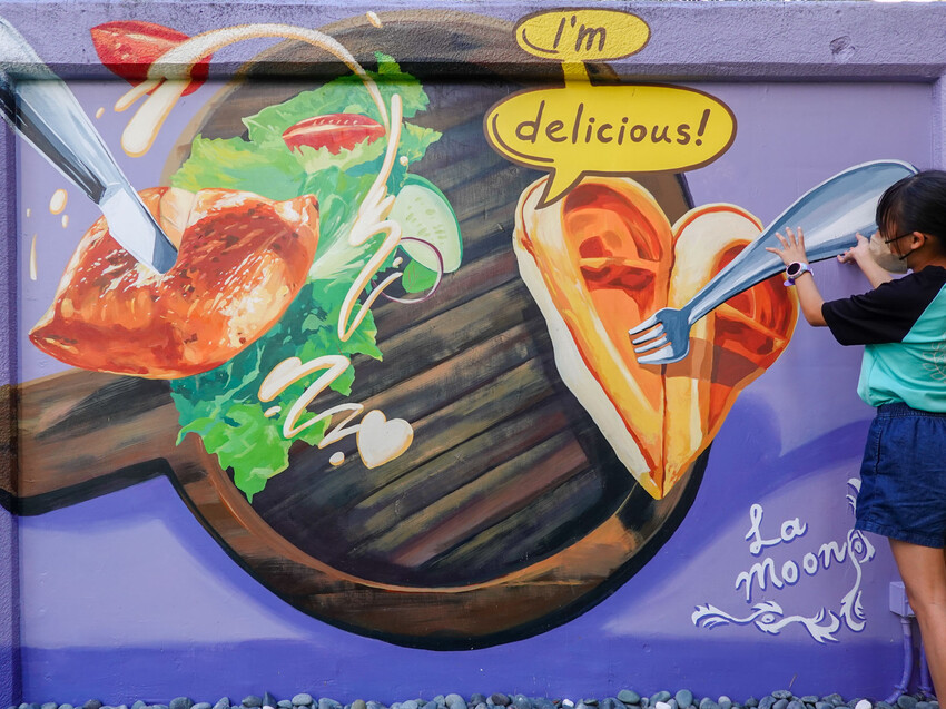 台北美食|La Moon Cafe玉膳坊朗月庭園咖啡》台北內湖餐廳推薦!寵物友善,嚴選食材料理,鬧中取靜庭園式餐廳,大片草皮提供孩子放電,活動包場也只要3000元起! - 1個媽咪2個寶