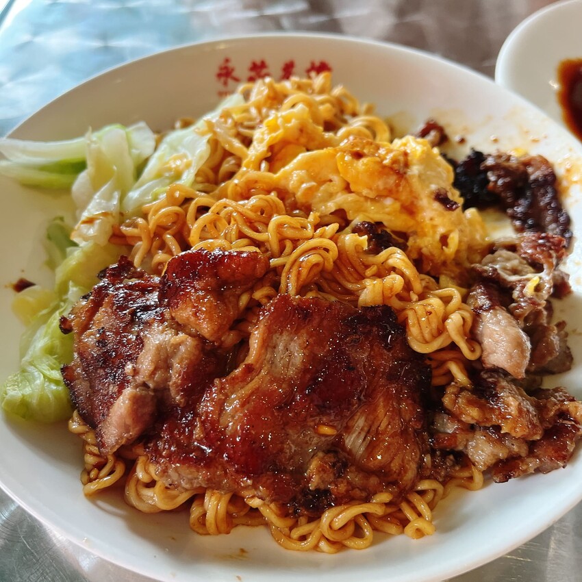 內壢車站必吃的人氣港式美食，中壢港式茶餐廳推薦一永芯茶檔 茶餐廳