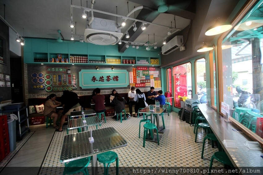 桃園市中壢區桃園 【永芯茶檔】完全是一秒飛到香港啦!桃園人氣港飲香煎雞腿麵厚實多汁,奶醬花生厚多士一咬就流汁~
