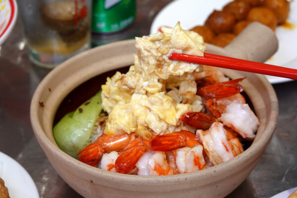 桃園市中壢區桃園市中壢區不必飛出國就能享受道地香港風味的港式餐廳-內壢永芯茶檔茶餐廳，有港式點心、港式撈麵、煲仔飯的平價港式推薦