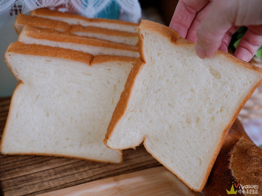 【穀街Good Job】嚴選高品質食材的小巧溫馨質感麵包店！