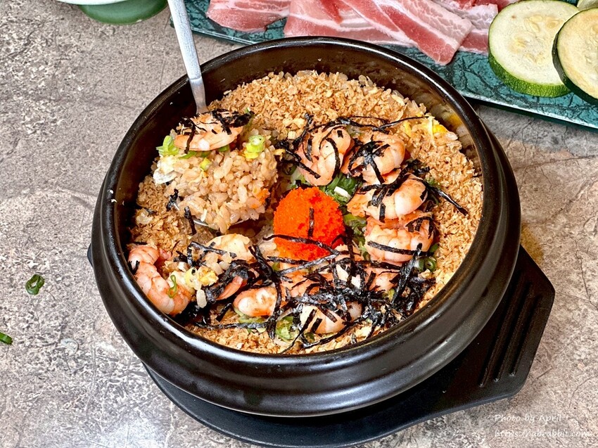 台中燒肉天花板！獨棟老宅精誠壹山專人代烤燒肉，享受頂級和牛 海鮮饗宴