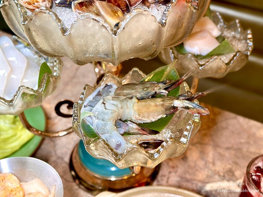 台中燒肉天花板！獨棟老宅精誠壹山專人代烤燒肉，享受頂級和牛 海鮮饗宴