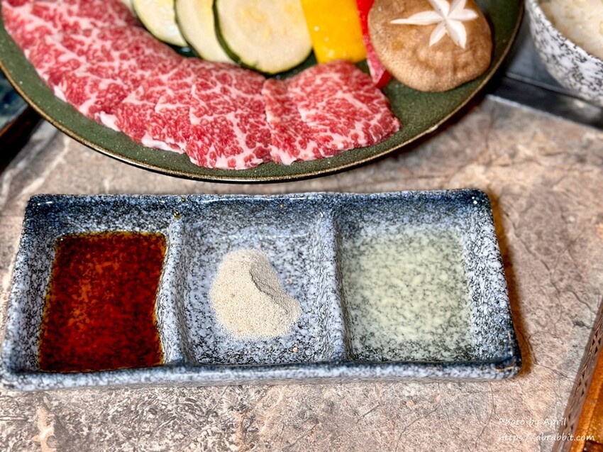 台中燒肉天花板！獨棟老宅精誠壹山專人代烤燒肉，享受頂級和牛 海鮮饗宴