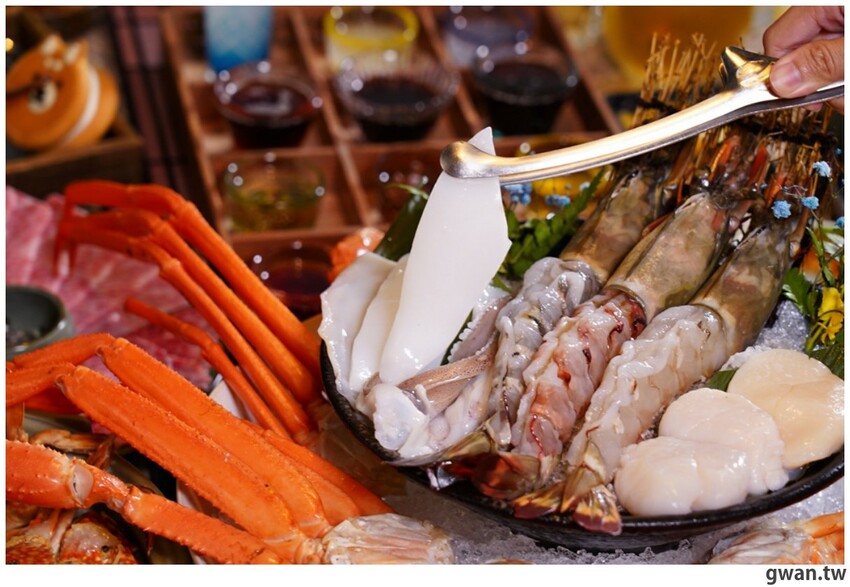 網路評價4.8星，沒預訂吃不到的燒肉店，入口也太隱密了吧ＸＤＤ