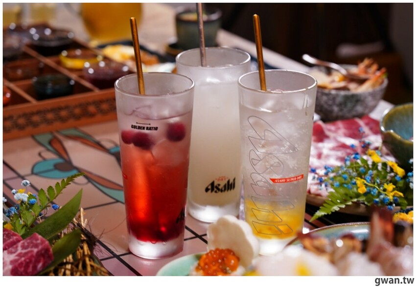 網路評價4.8星，沒預訂吃不到的燒肉店，入口也太隱密了吧ＸＤＤ