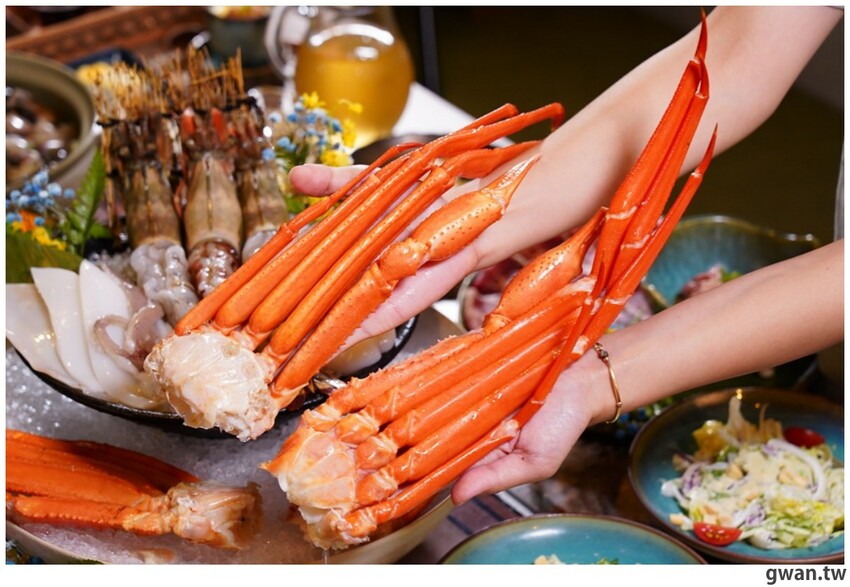 網路評價4.8星，沒預訂吃不到的燒肉店，入口也太隱密了吧ＸＤＤ