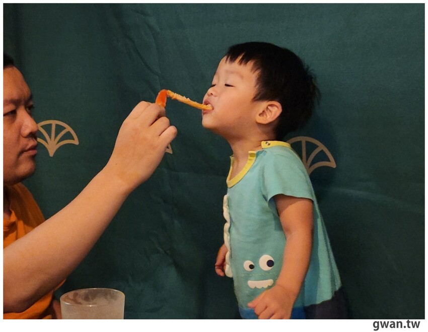 網路評價4.8星，沒預訂吃不到的燒肉店，入口也太隱密了吧ＸＤＤ