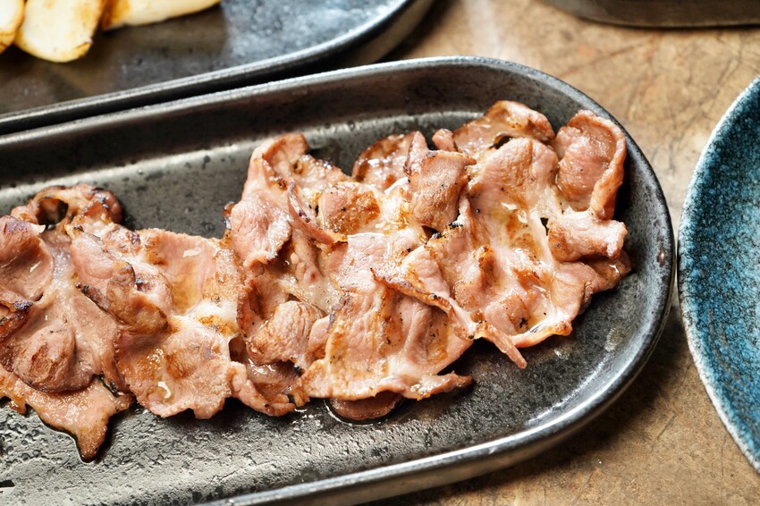 台中市西區牛舌控必訪的幻切牛舌這裡吃，單點品項更划算！還有壽星好禮超有儀式感