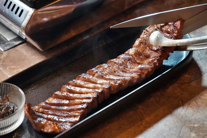 台中市西區牛舌控必訪的幻切牛舌這裡吃，單點品項更划算！還有壽星好禮超有儀式感