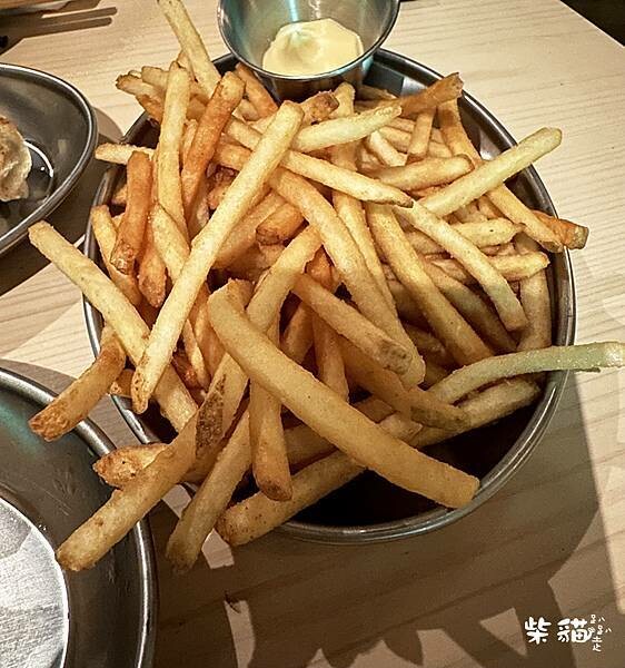 IMG_1989.jpg IMG_1989.jpg