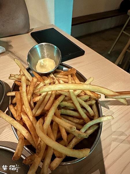 IMG_1990.jpg IMG_1990.jpg