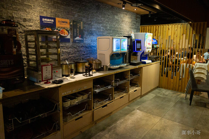 中壢吃到飽推薦-金大鋤壽喜燒!12月底前吃到飽C套餐免費加碼升級大白蝦以及50元硬幣一樣大的肥美蛤蜊唷!還多了雪花牛小排跟嚴選和牛啦~快點訂位吧因為優惠活動只到12月底唷! @圍事小哥的幸福相框 中壢吃到飽推薦-金大鋤壽喜燒!12月底前吃到飽C套餐免費加碼升級大白蝦以及50元硬幣一樣大的肥美蛤蜊唷!還多了雪花牛小排跟嚴選和牛啦~快點訂位吧因為優惠活動只到12月底唷! @圍事小哥的幸福相框