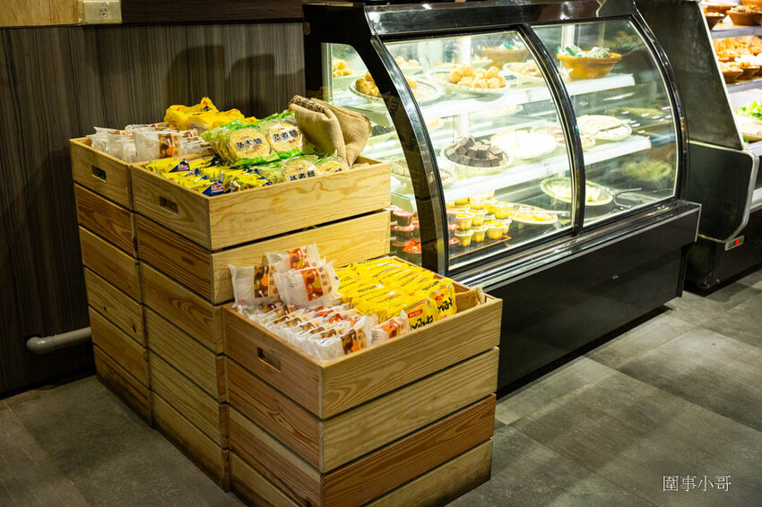 中壢吃到飽推薦-金大鋤壽喜燒!12月底前吃到飽C套餐免費加碼升級大白蝦以及50元硬幣一樣大的肥美蛤蜊唷!還多了雪花牛小排跟嚴選和牛啦~快點訂位吧因為優惠活動只到12月底唷! @圍事小哥的幸福相框 中壢吃到飽推薦-金大鋤壽喜燒!12月底前吃到飽C套餐免費加碼升級大白蝦以及50元硬幣一樣大的肥美蛤蜊唷!還多了雪花牛小排跟嚴選和牛啦~快點訂位吧因為優惠活動只到12月底唷! @圍事小哥的幸福相框