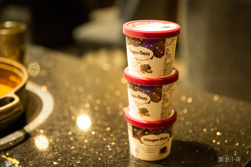 中壢吃到飽推薦-金大鋤壽喜燒!12月底前吃到飽C套餐免費加碼升級大白蝦以及50元硬幣一樣大的肥美蛤蜊唷!還多了雪花牛小排跟嚴選和牛啦~快點訂位吧因為優惠活動只到12月底唷! @圍事小哥的幸福相框 中壢吃到飽推薦-金大鋤壽喜燒!12月底前吃到飽C套餐免費加碼升級大白蝦以及50元硬幣一樣大的肥美蛤蜊唷!還多了雪花牛小排跟嚴選和牛啦~快點訂位吧因為優惠活動只到12月底唷! @圍事小哥的幸福相框