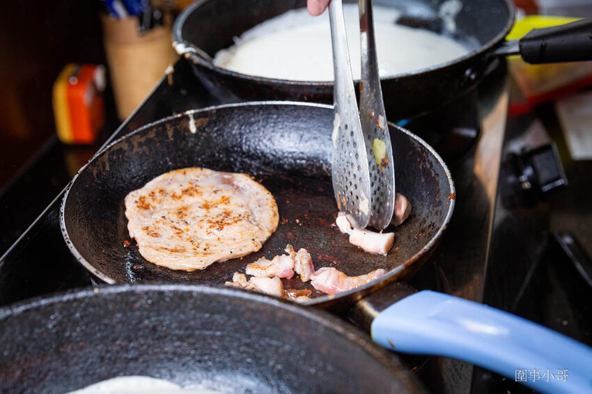 超大份量的粉漿蛋餅在這裡啦!躲在巷子裡讓人食指大動的特色蛋餅真的不好找呢!(邀約) @圍事小哥的幸福相框 超大份量的粉漿蛋餅在這裡啦!躲在巷子裡讓人食指大動的特色蛋餅真的不好找呢!(邀約) @圍事小哥的幸福相框