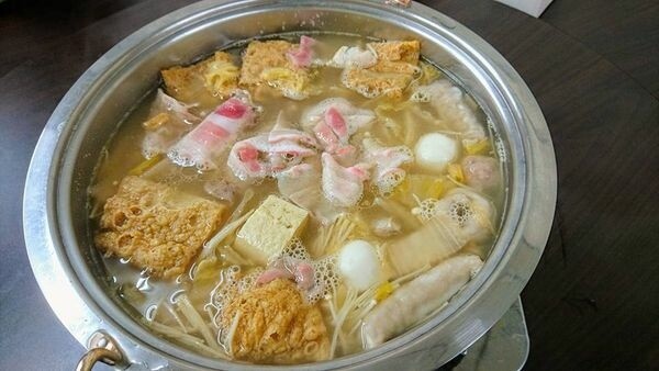 /tmp/php5ZS6pq /tmp/php5ZS6pq