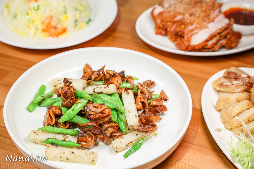 深藏市區百年歷史老宅，用餐時間大爆滿，立軒閣文化廚苑賣的是精緻中式料理