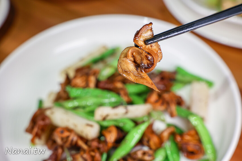 深藏市區百年歷史老宅，用餐時間大爆滿，立軒閣文化廚苑賣的是精緻中式料理