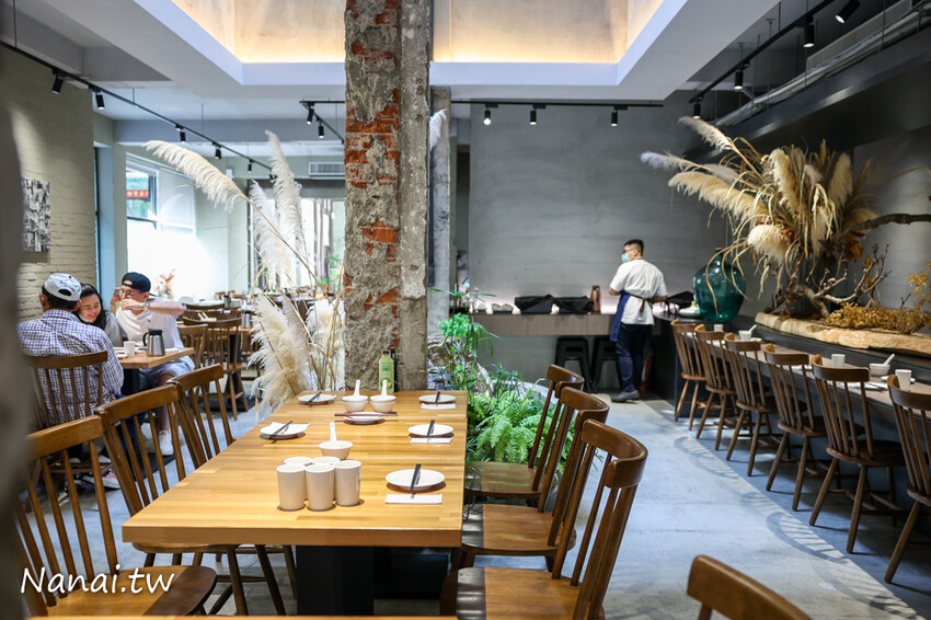 深藏市區百年歷史老宅，用餐時間大爆滿，立軒閣文化廚苑賣的是精緻中式料理