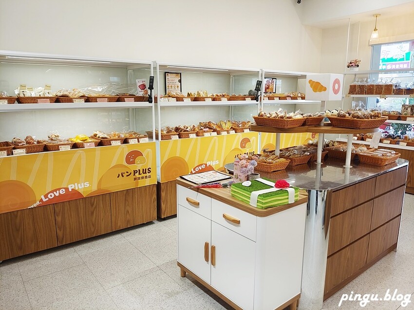 胖加烘焙彰化自強店 | 彰化麵包店推薦 母親節蛋糕首選 超可愛的造型杯子蛋糕 - 小企鵝生活趣