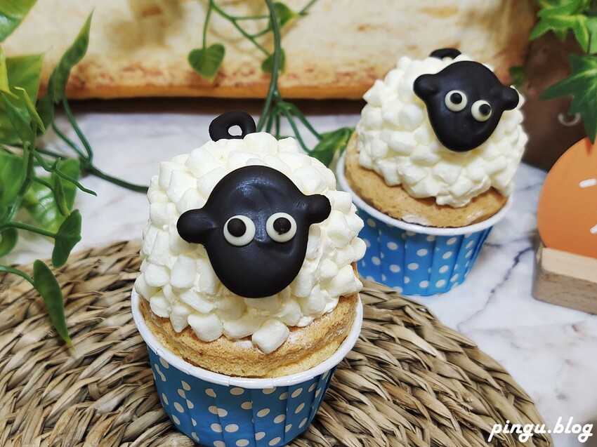 胖加烘焙彰化自強店 | 彰化麵包店推薦 母親節蛋糕首選 超可愛的造型杯子蛋糕 - 小企鵝生活趣