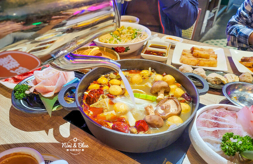 台中公益路美食,港味麻辣魚蛋鍋、粤式卜卜蜆打邊爐、港式料理-妮妮布魯