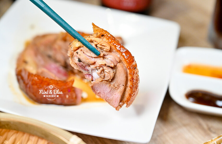 台中公益路美食,港味麻辣魚蛋鍋、粤式卜卜蜆打邊爐、港式料理-妮妮布魯