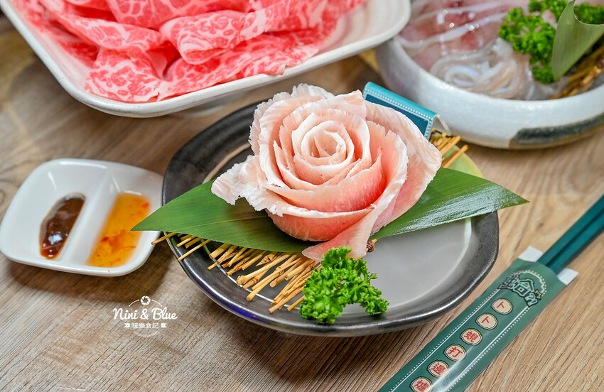 台中公益路美食,港味麻辣魚蛋鍋、粤式卜卜蜆打邊爐、港式料理-妮妮布魯