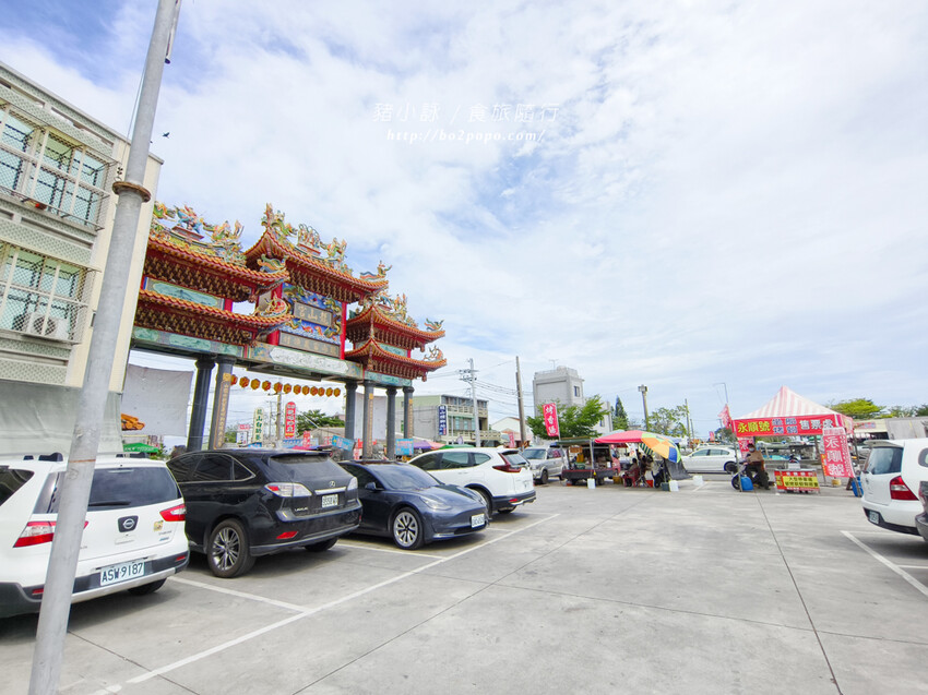 台南。七股》曉蝶海產店。龍山宮前份量十足的平價海產店