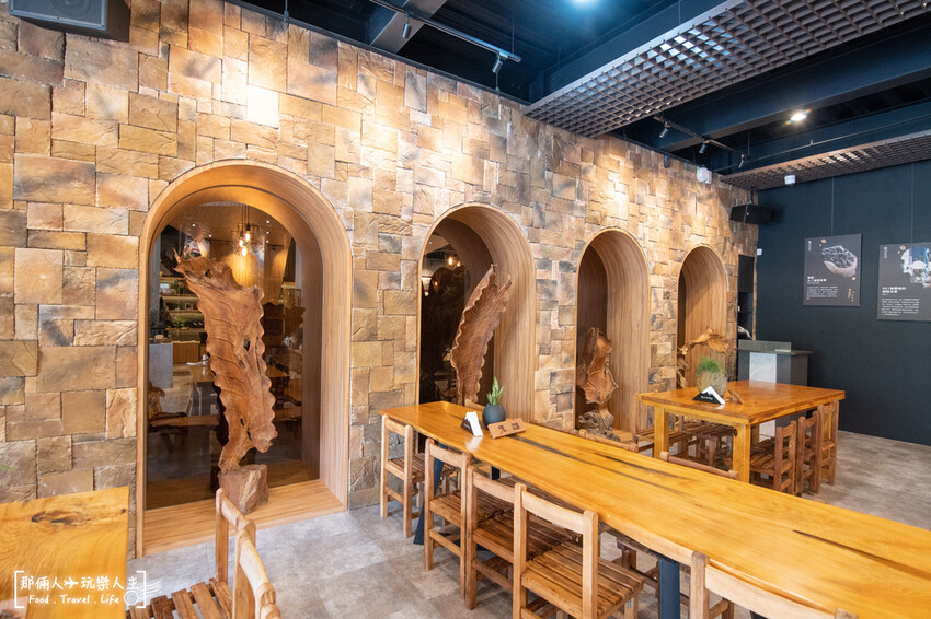 國姓九二咖啡故事館｜南投免門票景點，將農會的穀倉改造成咖啡故事館～