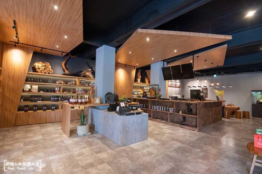 國姓九二咖啡故事館｜南投免門票景點，將農會的穀倉改造成咖啡故事館～