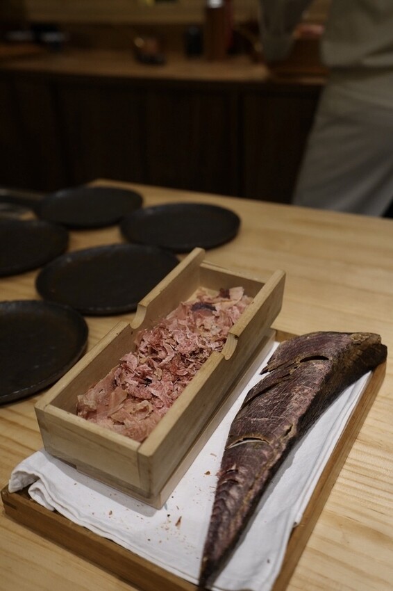 阪前和牛高級日式鐵板燒美食推薦-柴魚片