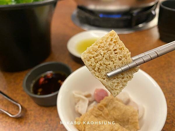酸菜白肉鍋吃到飽菜色分享 2022最新營業時間 頤和酸菜白肉鍋2022菜單 價格分享 高雄鳳山吃到飽 涮肉吃到飽 高雄吃到飽鍋物推薦