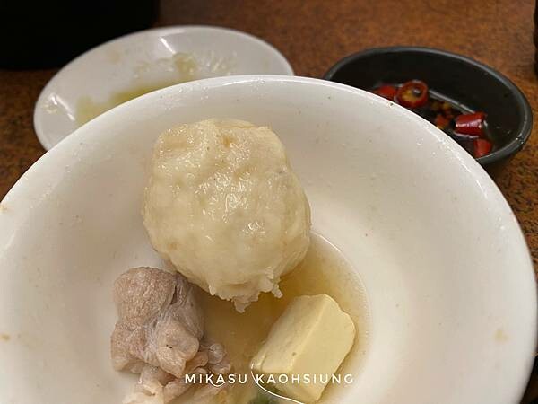 酸菜白肉鍋吃到飽菜色分享 2022最新營業時間 頤和酸菜白肉鍋2022菜單 價格分享 高雄鳳山吃到飽 涮肉吃到飽 高雄吃到飽鍋物推薦