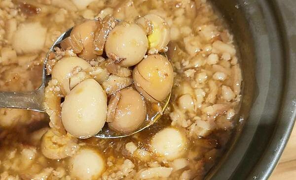 【台北火鍋】大食鍋物｜２９９元起火鍋吃到飽，還有宵夜場哦