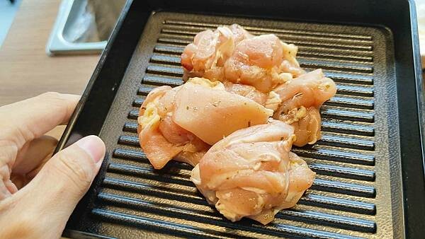 【台北火鍋】大食鍋物｜２９９元起火鍋吃到飽，還有宵夜場哦