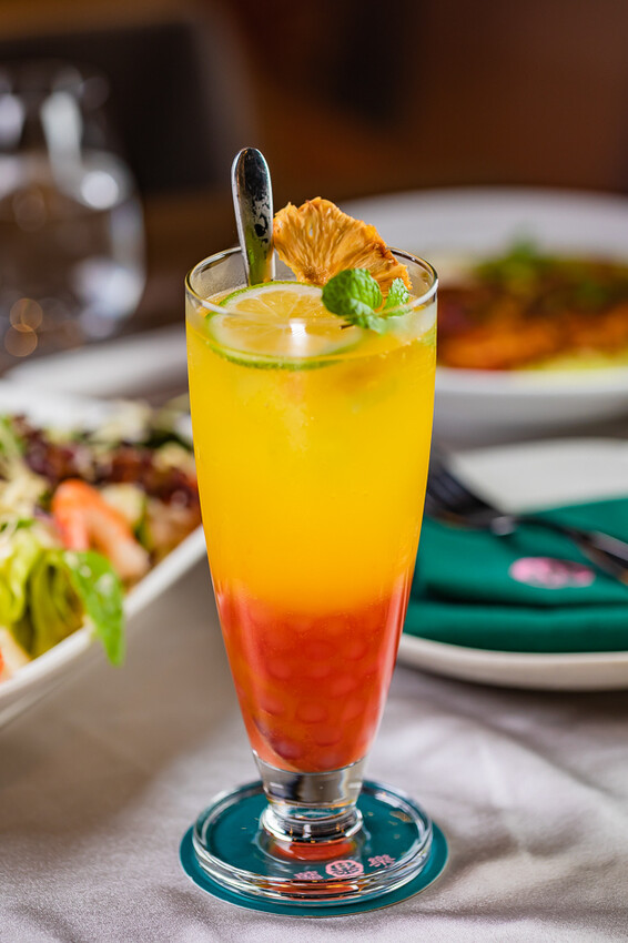 漢神百貨美食 X 低調奢華餐酒館 精緻經典的排餐 主廚特製餐點 約會聚餐的好所在 -蘼樂餐酒