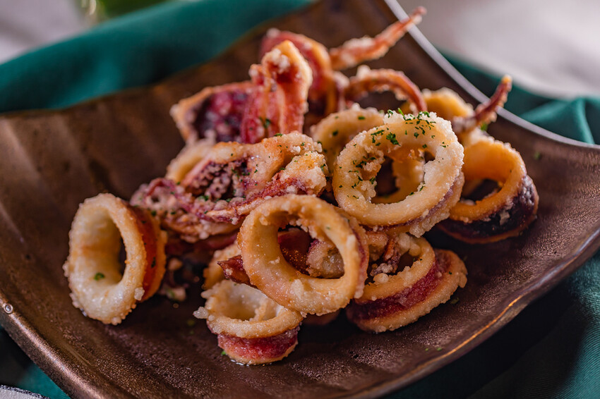 漢神百貨美食 X 低調奢華餐酒館 精緻經典的排餐 主廚特製餐點 約會聚餐的好所在 -蘼樂餐酒