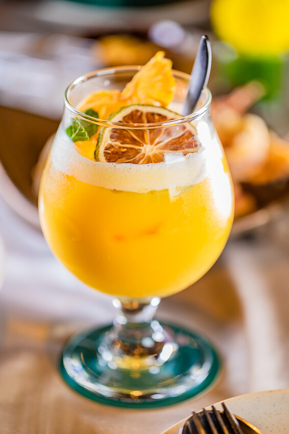 漢神百貨美食 X 低調奢華餐酒館 精緻經典的排餐 主廚特製餐點 約會聚餐的好所在 -蘼樂餐酒