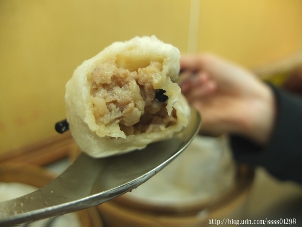 【花蓮旅遊行程規劃】花蓮市區非玩不可!漫遊鐵道文化園區 必吃高人氣包子、蒸餃 還有噱頭十足的鋼管紅茶!