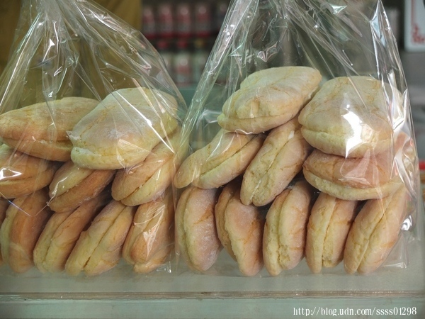 【花蓮旅遊行程規劃】花蓮市區非玩不可!漫遊鐵道文化園區 必吃高人氣包子、蒸餃 還有噱頭十足的鋼管紅茶!