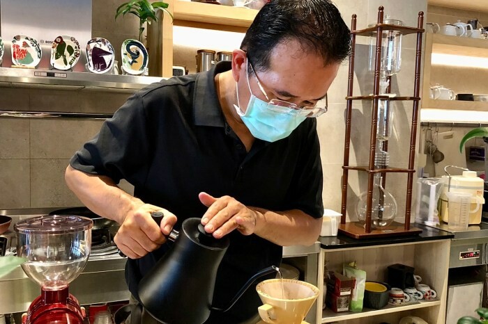 70號窯烤麵包無蛋、無奶、無油、少鹽、少糖、老麵製作全素軟法