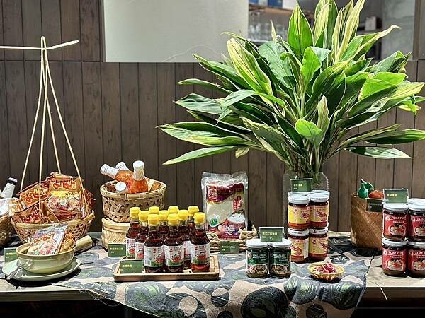 台北市信義區[信義區美食] 初泰 Pikul 台北泰式料理 信義象山門市 路易莎旗下泰國菜 #象山站美食 @蛋寶趴趴go