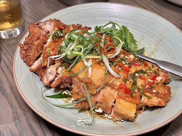 台北市信義區[信義區美食] 初泰 Pikul 台北泰式料理 信義象山門市 路易莎旗下泰國菜 #象山站美食 @蛋寶趴趴go